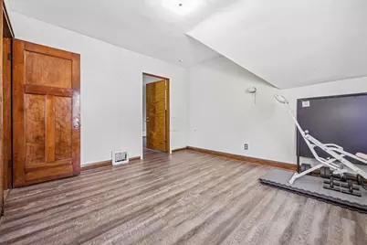 1407 W Morgan Ave, Milwaukee, WI 53221 - Photo 22