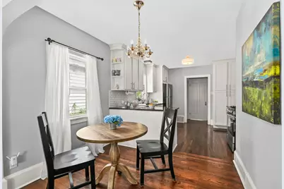 7913 W North Ave, Wauwatosa, WI 53213 - Photo 8