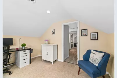 7913 W North Ave, Wauwatosa, WI 53213 - Photo 16