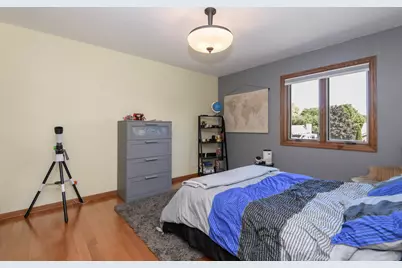 2121  September Dr, Racine, WI 53402 - Photo 40