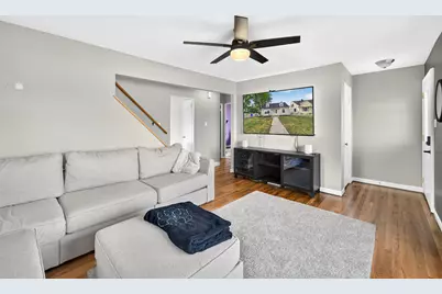 7005 W Lincoln Ave, West Allis, WI 53219 - Photo 6