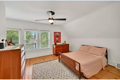 3457 N Bartlett Ave, Milwaukee, WI 53211 - Photo 18