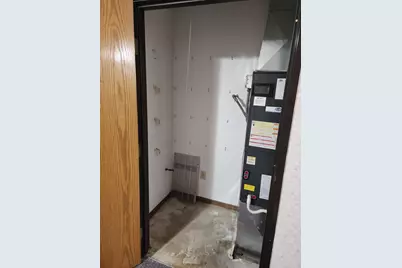 1730 W Green Tree Rd #305, Glendale, WI 53209 - Photo 36