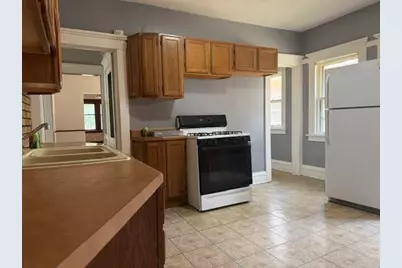 2629 N 49th St #2631, Milwaukee, WI 53210 - Photo 8