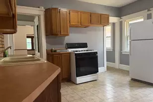 2629 N 49th St, Milwaukee, WI 53210 - Photo 8