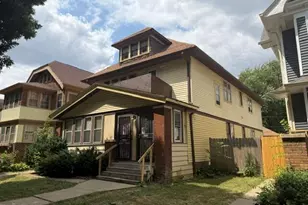2629 N 49th St, Milwaukee, WI 53210 - Photo 2