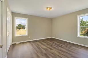333 Parker Dr, Genoa City, WI 53128 - Photo 8