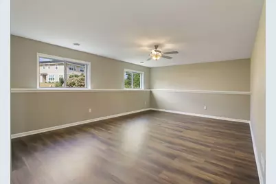 333  Parker Dr, Genoa City, WI 53128 - Photo 10