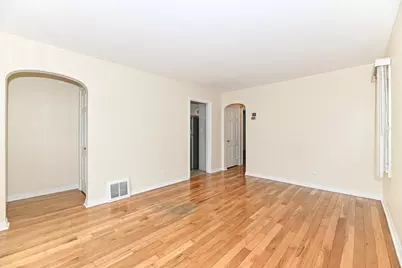 3022  21st St, Racine, WI 53403 - Photo 4