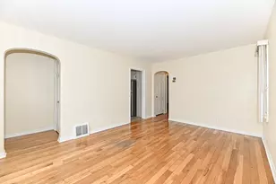 3022 21st St, Racine, WI 53403 - Photo 4