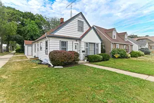 3022 21st St, Racine, WI 53403 - Photo 32