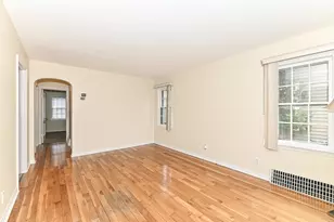 3022 21st St, Racine, WI 53403 - Photo 6