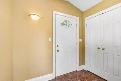 524 E Jefferson St, Oconomowoc, WI 53066 - Photo 4