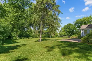 11645 N Hillside Ln, Mequon, WI 53092 - Photo 26