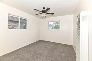 2520 N Murray Ave, Milwaukee, WI 53211 - Photo 24