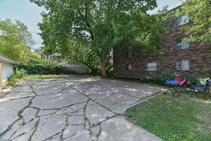 2520 N Murray Ave, Milwaukee, WI 53211 - Photo 28