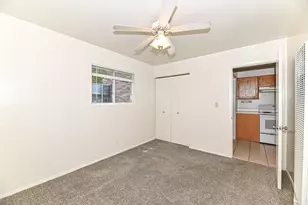 2520 N Murray Ave, Milwaukee, WI 53211 - Photo 12
