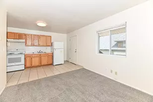 2520 N Murray Ave, Milwaukee, WI 53211 - Photo 6