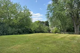 12142 219th Ave, Salem Lakes, WI 53104 - Photo 14