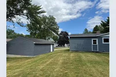 12142  219th Ave, Bristol, WI 53104 - Photo 16