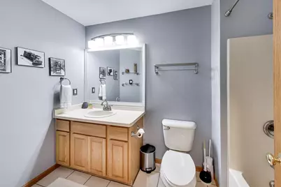 528  Valencia Dr, Delavan, WI 53115 - Photo 16