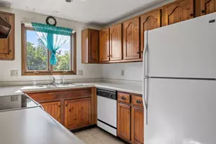 2418 Pershing Ave, Sheboygan, WI 53083 - Photo 10