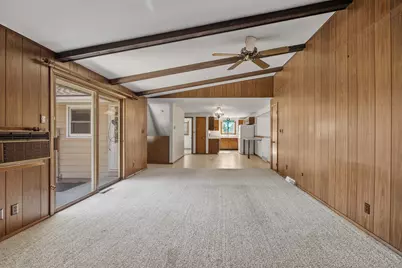2418  Pershing Ave, Sheboygan, WI 53083 - Photo 6