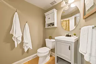 4628 N Newhall St, Whitefish Bay, WI 53211 - Photo 16