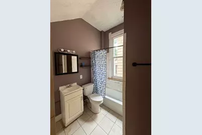 2477 S Burrell St #2479, Milwaukee, WI 53207 - Photo 10