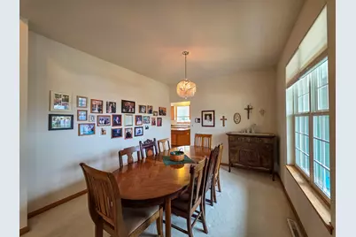 601  Bridlewood Ln, Watertown, WI 53094 - Photo 8