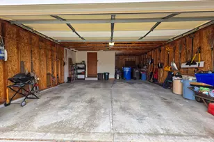 601 Bridlewood Ln, Watertown, WI 53094 - Photo 32
