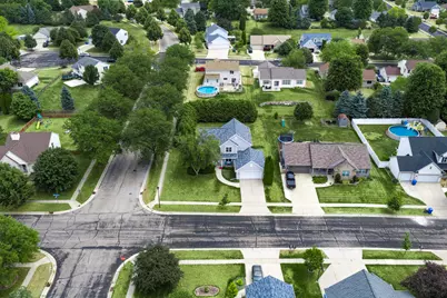 601  Bridlewood Ln, Watertown, WI 53094 - Photo 6