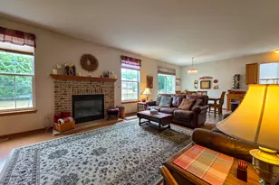 601 Bridlewood Ln, Watertown, WI 53094 - Photo 14