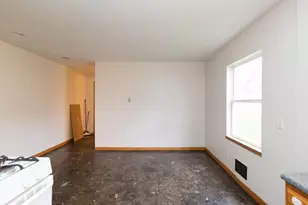 6738 W Mill Rd, Milwaukee, WI 53218 - Photo 10