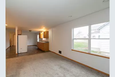 6738 W Mill Rd #6740, Milwaukee, WI 53218 - Photo 4