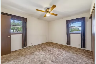 6974 N 85th St, Milwaukee, WI 53224 - Photo 12