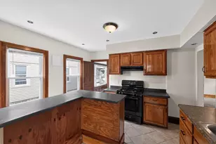 2640 N 41st St, Milwaukee, WI 53210 - Photo 12