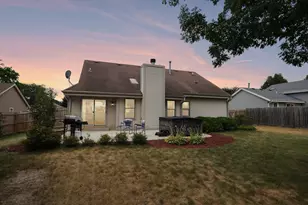 1909 Cliff-Alex Ct, Waukesha, WI 53189 - Photo 52