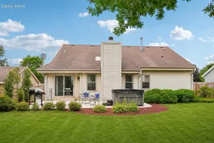 1909 Cliff-Alex Ct, Waukesha, WI 53189 - Photo 30