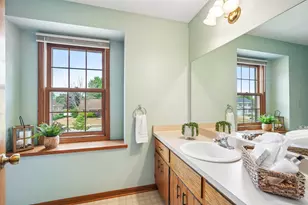 1909 Cliff-Alex Ct, Waukesha, WI 53189 - Photo 22