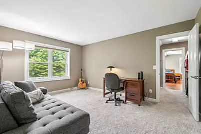 237  Hickory Dr, Delafield, WI 53018 - Photo 46
