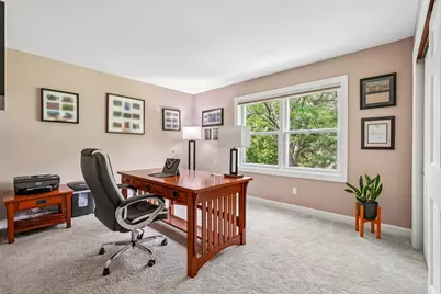 237  Hickory Dr, Delafield, WI 53018 - Photo 40