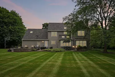 237  Hickory Dr, Delafield, WI 53018 - Photo 60