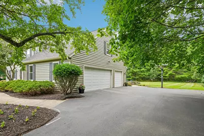237  Hickory Dr, Delafield, WI 53018 - Photo 62
