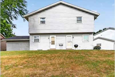 9219 W Green View Ct, Milwaukee, WI 53224 - Photo 24