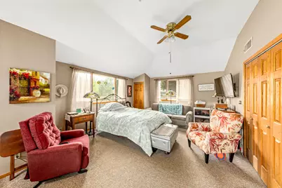 3650 S Wollmer Rd, Greenfield, WI 53228 - Photo 24