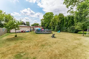 3650 S Wollmer Rd, Greenfield, WI 53228 - Photo 34