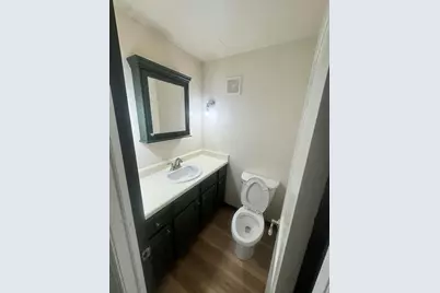 8866 N 95th St #D, Milwaukee, WI 53224 - Photo 20
