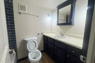 8866 N 95th St, Milwaukee, WI 53224 - Photo 22