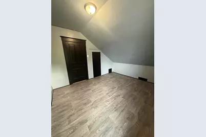 1313 S 13th St, Manitowoc, WI 54220 - Photo 12